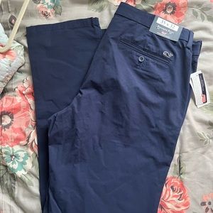 Vineyard Vine Breaker Pants 35x32